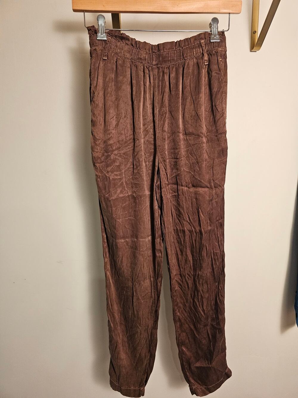 C&S Shimmering Brown Elastic-Waist Casual Pants